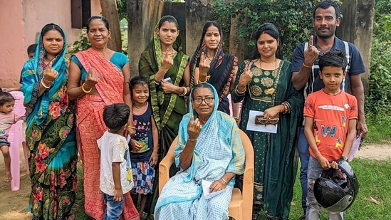 Live updates on Lok Sabha election results for Ayodhya, Kanpur, Gorakhpur and Gonda seats in Uttar Pradesh. Live updates on Lok Sabha election results for Ayodhya, Kanpur, Gorakhpur and Gonda seats in Uttar Pradesh.