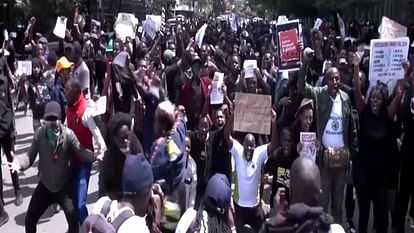 Kenya Unrest: पूर्वी अफ्रीकी देश की संसद पर हमला, हिंसा की खबरों के बीच नेता ने दोहराया सुरक्षा का संकल्प East Africa Kenya Unrest Updates storming of parliament security threat news in Hindi