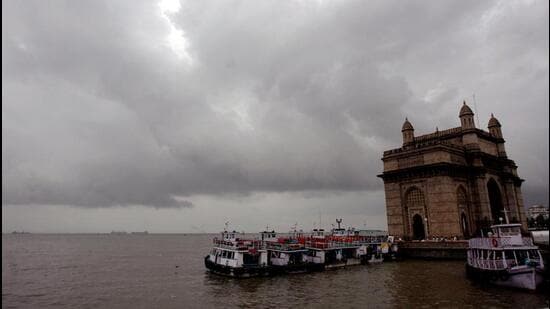 IMD has warned of heavy to very heavy rainfall with isolated extremely heavy rain over south Konkan, Goa, south Madhya Maharashtra, Coastal and North Interior Karnataka on June 9 and 10. (REUTERS) IMD has warned of heavy to very heavy rainfall with isolated extremely heavy rain over south Konkan, Goa, south Madhya Maharashtra, Coastal and North Interior Karnataka on June 9 and 10. (REUTERS)