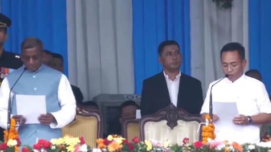 SKM leader Tamang takes oath as Sikkim chief minister