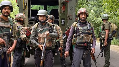 One terrorist killed in an encounter between army and terrorists in Kupwara