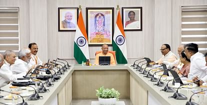 UP: यूपी कैबिनेट की बैठक में मौजूद रहे दोनों डिप्टी सीएम, केशव ने एक्स पर तस्वीर पोस्ट कर दी जानकारी Cabinet meeting today under the chairmanship of CM Yogi