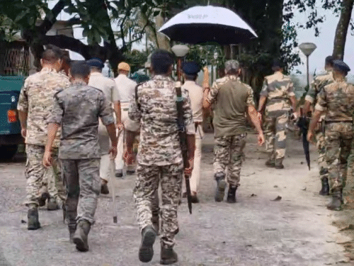 बिहार-बांग्लादेश बॉर्डर पर भारी संख्या में जवान तैनात किए गए हैं।