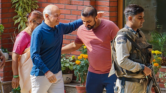 New Delhi: Former Delhi deputy chief minister Manish Sisodia reaches his residence from Tihar Jail to meet his ailing wife after permission from a city court, in New Delhi, Saturday, Nov. 11, 2023. (PTI)