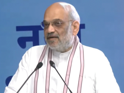 केंद्रीय गृहमंत्री अमित शाह चंडीगढ़ में स्मार्ट सिटी और में 24 घंटे जल आपूर्ति परियोजना के उद्घाटन समारोह में बोल रहे थे। - Dainik Bhaskar