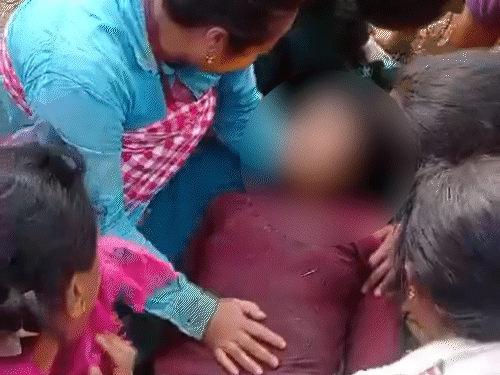 9 नवंबर: बिष्णुपुर जिले के सैटन में उग्रवादियों ने महिला की हत्या की थी।