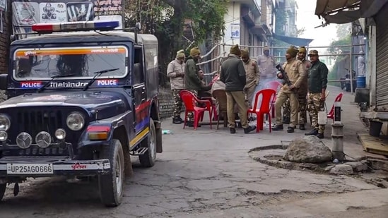 Police personnel continue to keep vigil near the Jama Masjid, in Sambhal district of Uttar Pradesh on Thursday.(HT_PRINT)