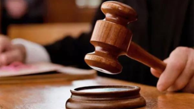 Natural for those in love to hug & kiss, it's not sexual harassment: Madras high court