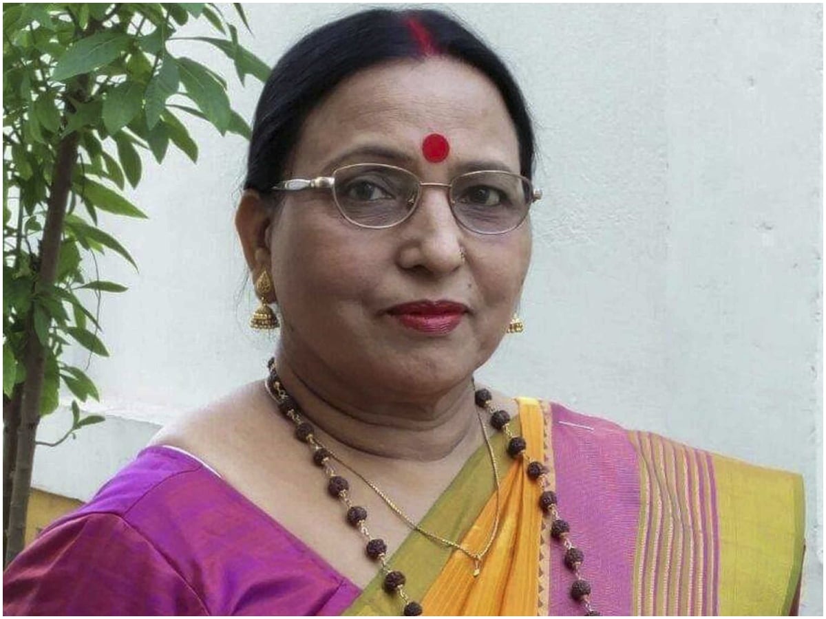 Sharda Sinha Death News , Sharda Sinha last words in delhi aiims , Sharda Sinha bhojpuri Singer death news , Sharda Sinha last chhath songs , Sharda sinha last words on chhath songs , sharda sinha begusarai connections , शारदा सिन्हा के अंतिम शब्द . शारदा सिन्हा का परिवार , शारदा सिन्हा का अंतिम संस्कार , शारदा सिन्हा भोजपुरी गायक , शारदा सिन्हा छठ गीत , शारदा सिन्हा गीत , शारदा सिन्हा का एम्स दिल्ली में निधन