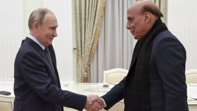 Defence minister Rajnath Singh meets Putin in Moscow, says India will continue to stand by Russia