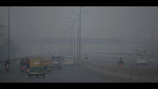 The air quality was likely to stay in the “very poor” category. (HT PHOTO)