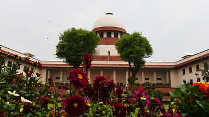 Supreme Court tells farmers to temporarily halt protest or shift from highways