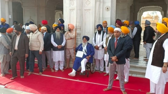 SAD leader Sukhbir Singh Badal at Golden temple in Amritsar on Tuesday (Sameer Sehgal/Hindustan )