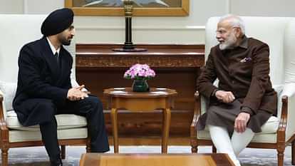 Singer Actor Diljit Dosanjh Memorable Meeting With PM Modi Sing Song For Him