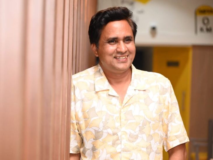 सनोज मिश्रा फिल्म डायरेक्टर और राइटर हैं। श्रीनगर, द डायरी ऑफ वेस्ट बंगाल, गजनवी, शशांक जैसी फिल्मों की कहानी लिख चुके हैं।- फाइल फोटो - Dainik Bhaskar