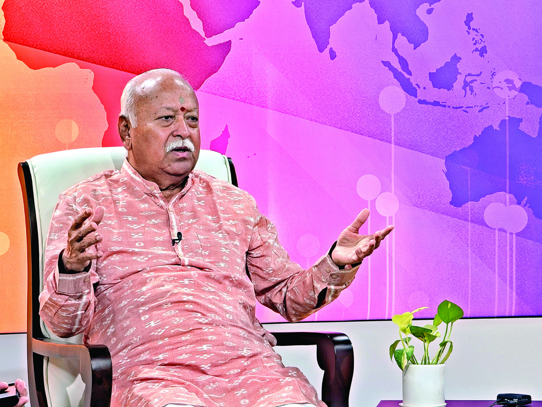 यह इंटरव्यू 21-23 मार्च 2025 को RSS अखिल भारतीय प्रतिनिधि सभा के दौरान लिया गया था। - Dainik Bhaskar