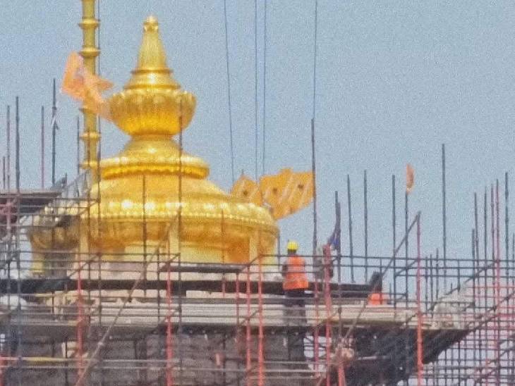 अयोध्या में राम दरबार की प्राण प्रतिष्ठा 5 जून को होगी। उसके पहले सारी तैयारियां पूरी की जा रही हैं।