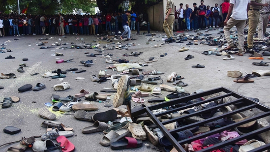 At least 11 people were killed in a stampede on June 4 as a tightly packed crowd celebrated the victory of Royal Challengers Banglore.(AFP) At least 11 people were killed in a stampede on June 4 as a tightly packed crowd celebrated the victory of Royal Challengers Banglore.(AFP)